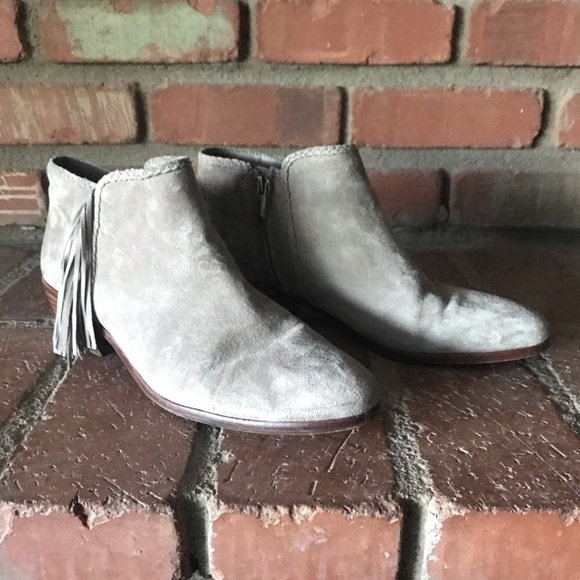 Sam Edelman Shoes - Sam Edelman Paige Fringed Gray Ankle Bootie Sz 9.5